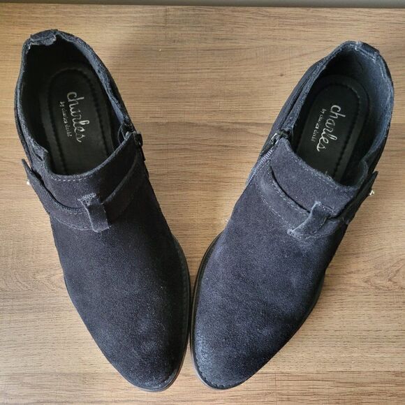 EUC CHARLES BY CHARLES DAVID BLACK BUCKLED GENUINE LEATHER BOOTIES SIZE 9.5 WMNS - Picture 3 of 16